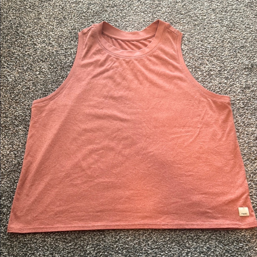 Vuori sleeveless shirt